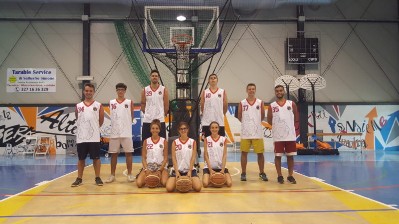 A Piossasco novità pallacanestro con la macchina sparapalloni