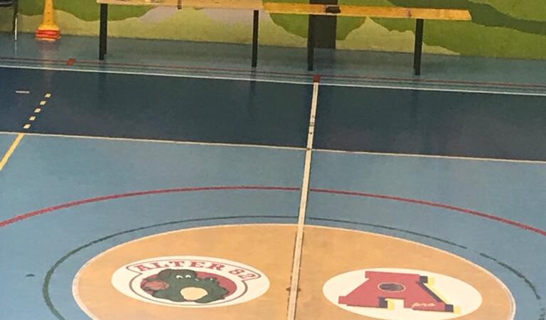 Palasport di Piossasco si rifà il trucco per la partita clou di questa settimana, tra le prime della classe.