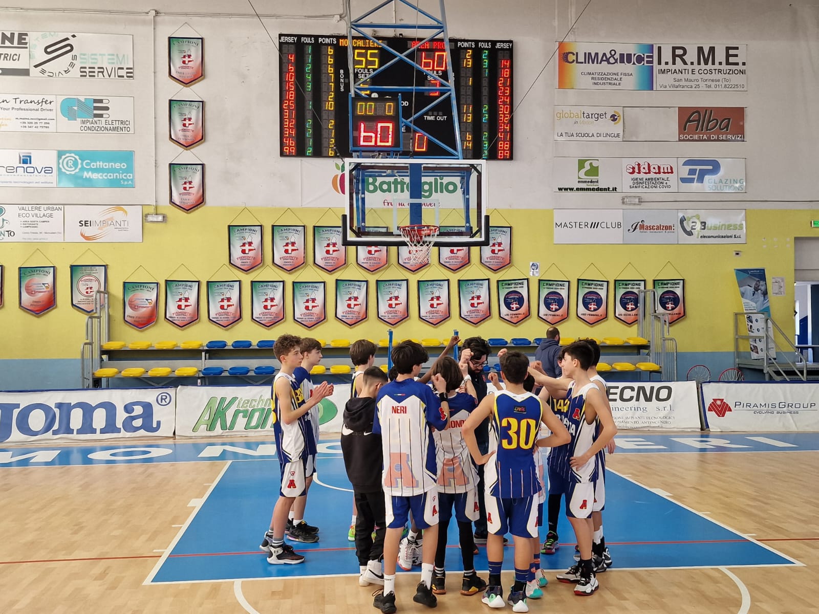 Under 13 gold-girone Top: AP2020 espugna Moncalieri