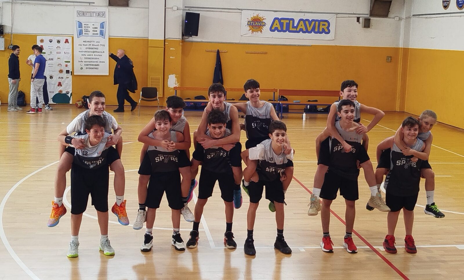 Under 13 regionale, le nuove divise Nba Jr portano bene ai San Antonio Spurs di Area Pro